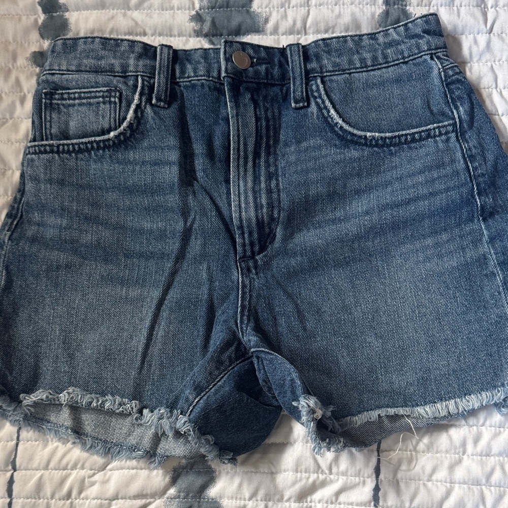 The Kinsley high rise Shorts